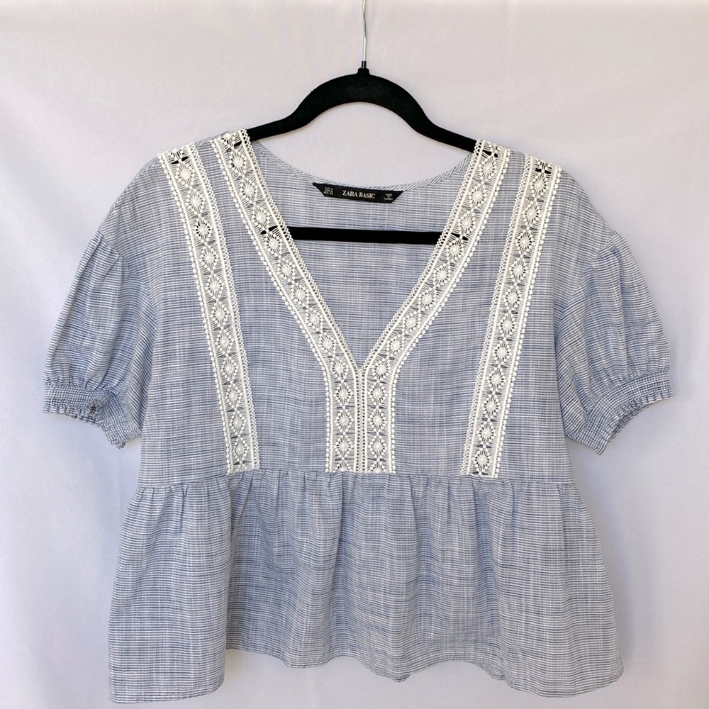 Zara Basic.  Lovely blue white comfy yet feminine semi-crop top.  Size M.